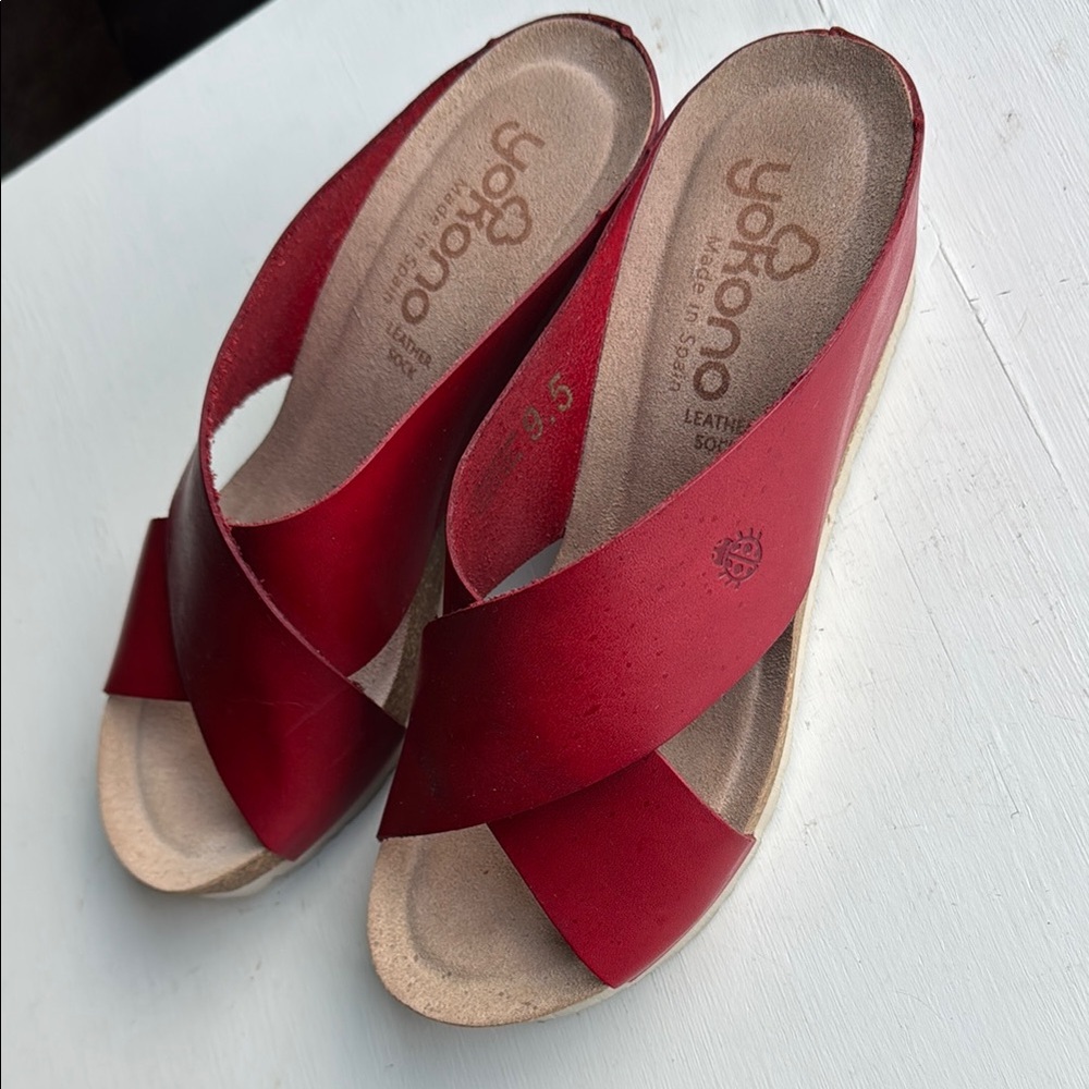 Red Yokono Crossover Strap Sandals for Everyday Comfort